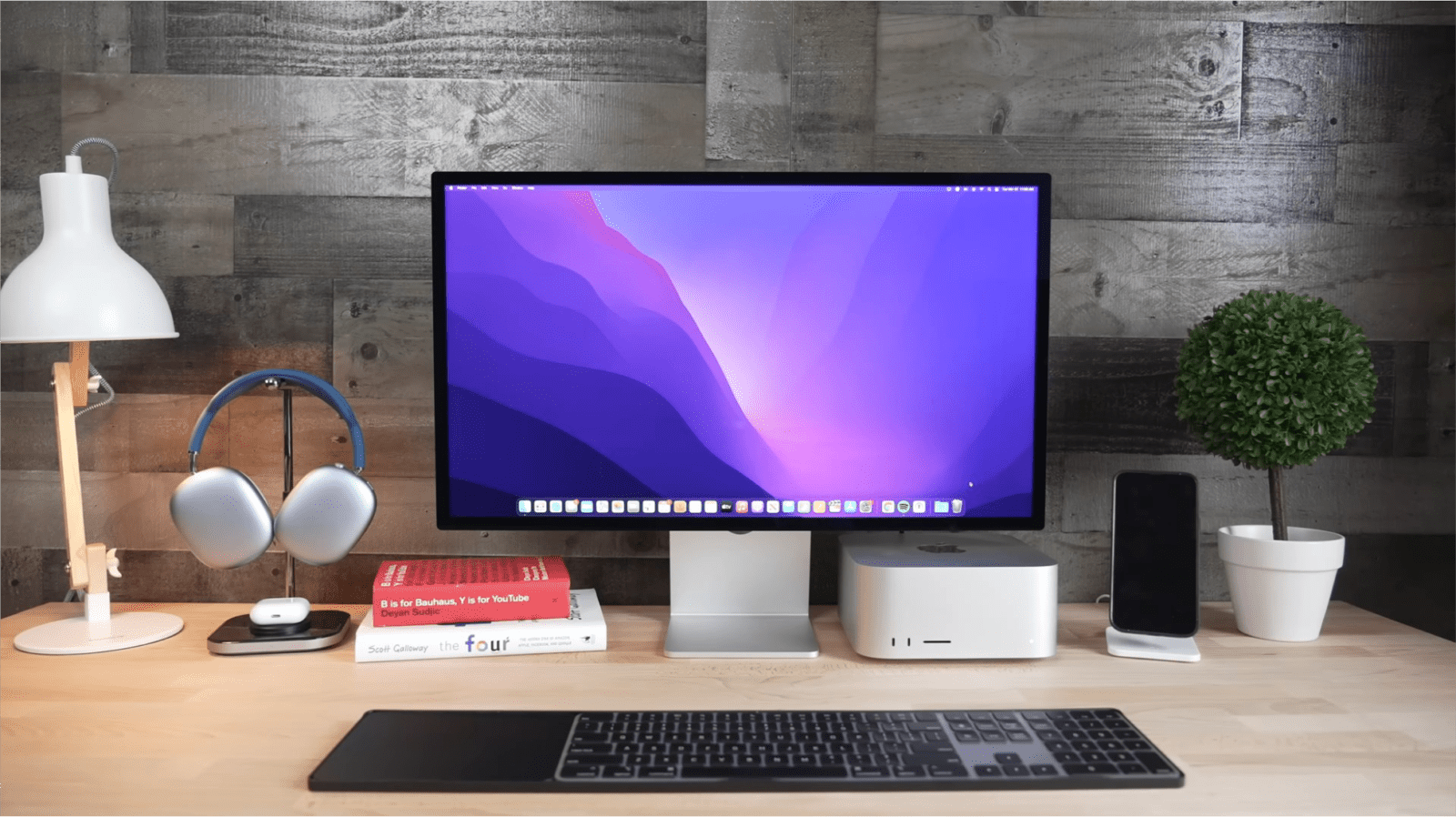 Видавництво Bloomberg: процесор для Mac Pro буде абсолютно новим, бо старий не підходить