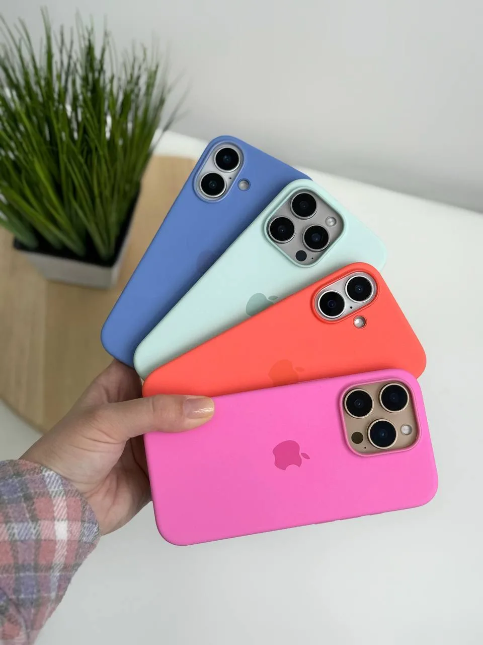 Чохол силіконовий Silicone case with MagSafe 1:1 for iPhone 16 Pro Max - Зображення 2