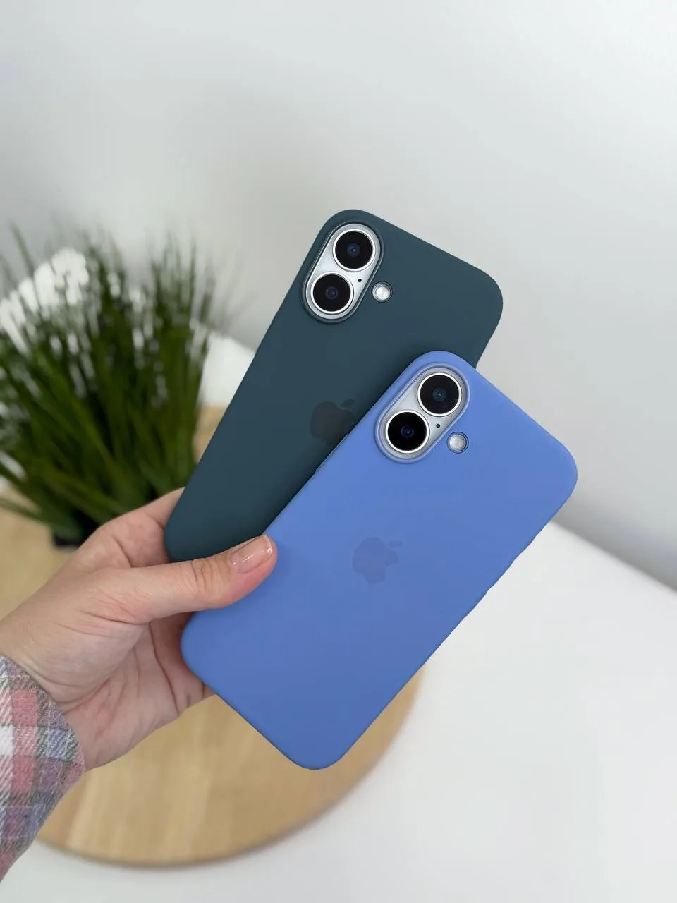 Чохол силіконовий Silicone case with MagSafe 1:1 for iPhone 16 Pro - Зображення 8