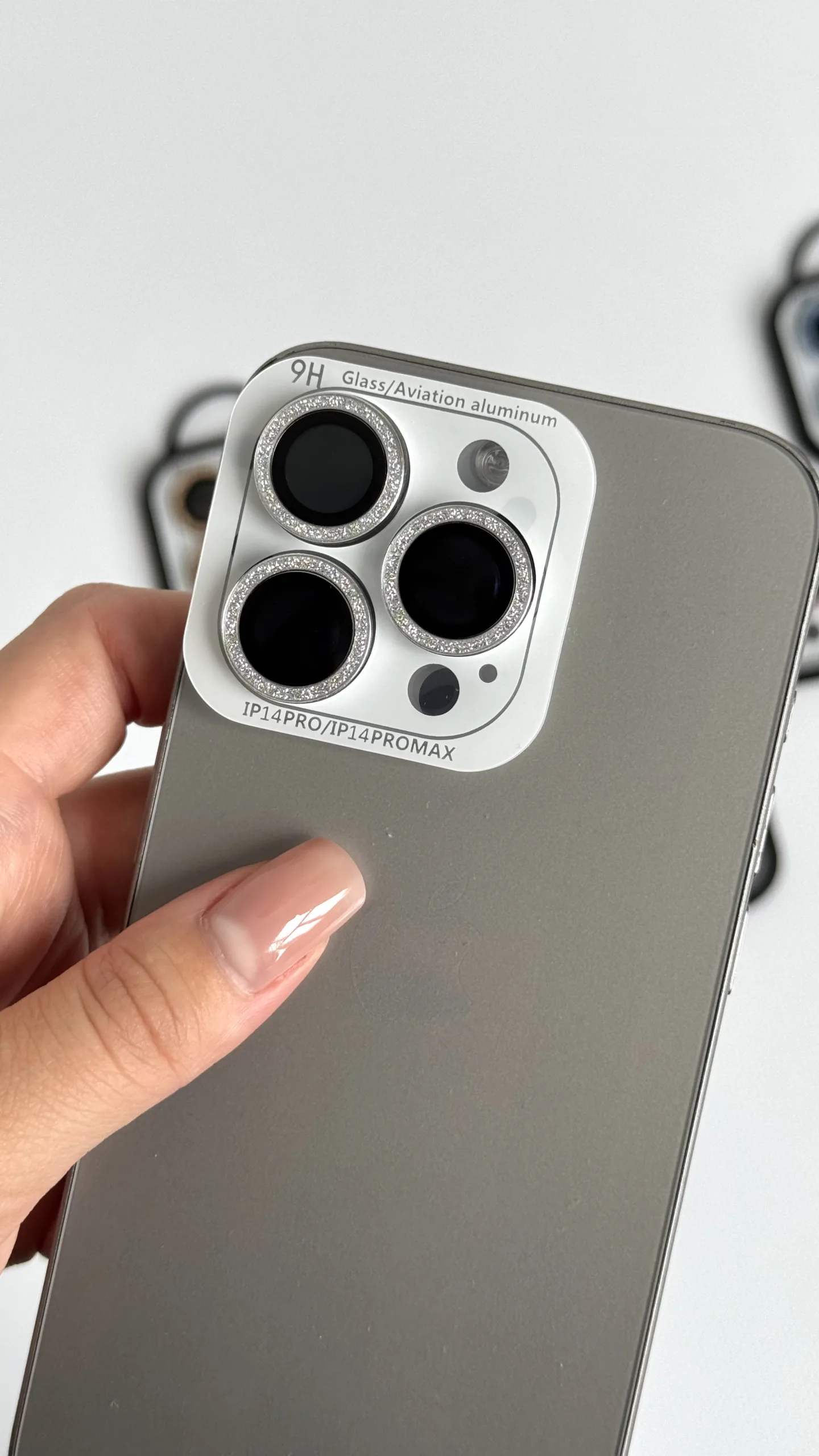 Захисне скло на камеру Diamonds Lens для iPhone 14 Pro 14 Pro Max - Зображення 3