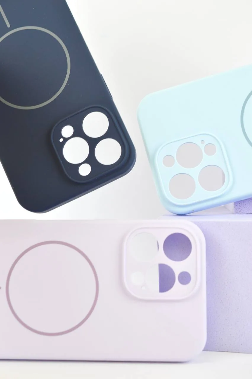 Чохол силіконовий Silicone Case Full Camera Fine Ring MagSafe for iPhone 14 - Зображення 4
